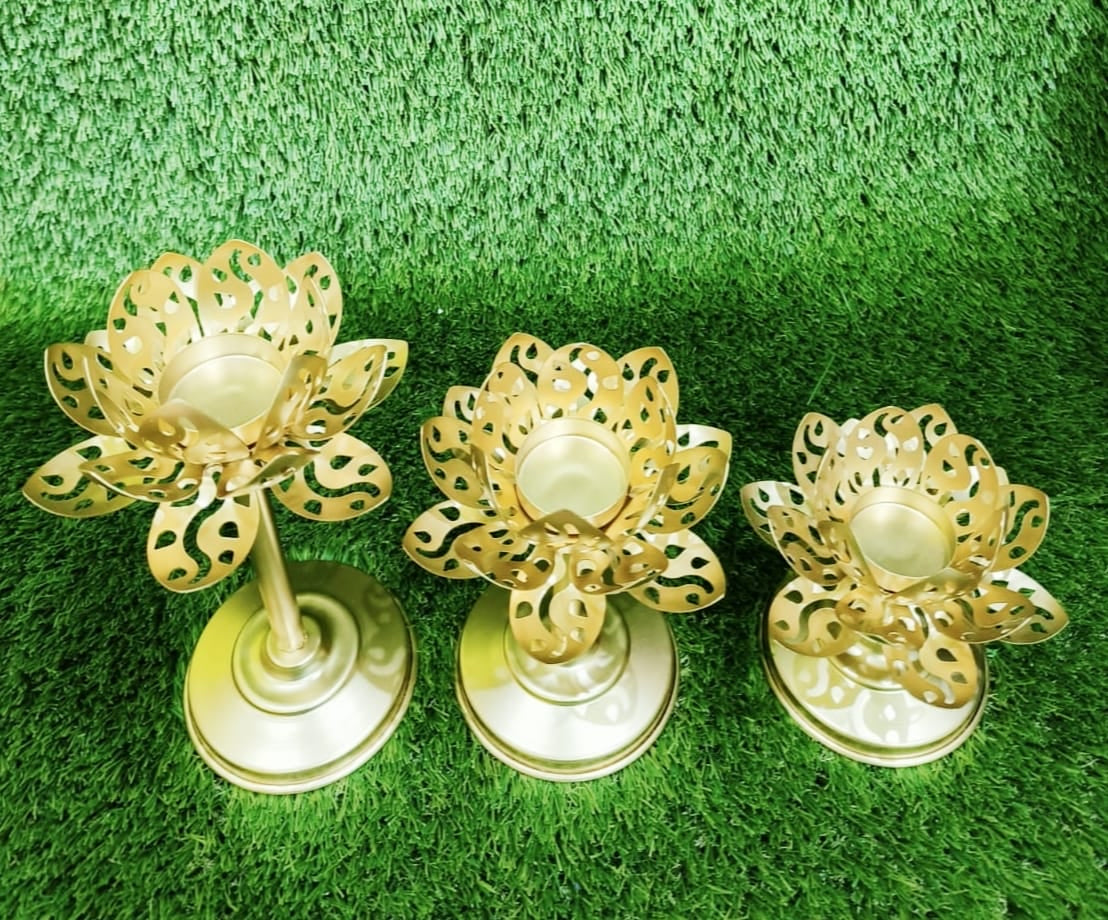Shadow Lotus Stand (Set of 3)